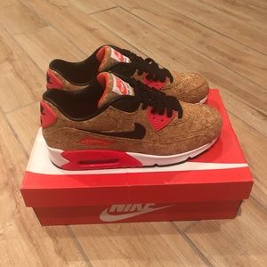 Nike Air Max Anniversary “Corks”